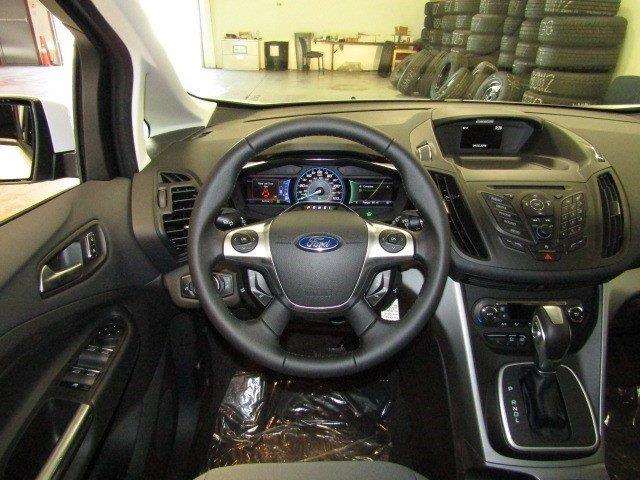 Ford C-Max Hybrid 2016 photo 11